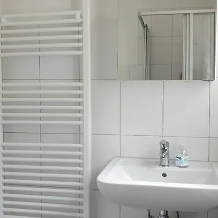 Naturfreundehaus Fritz Bohne 招待所 盖尔森基兴