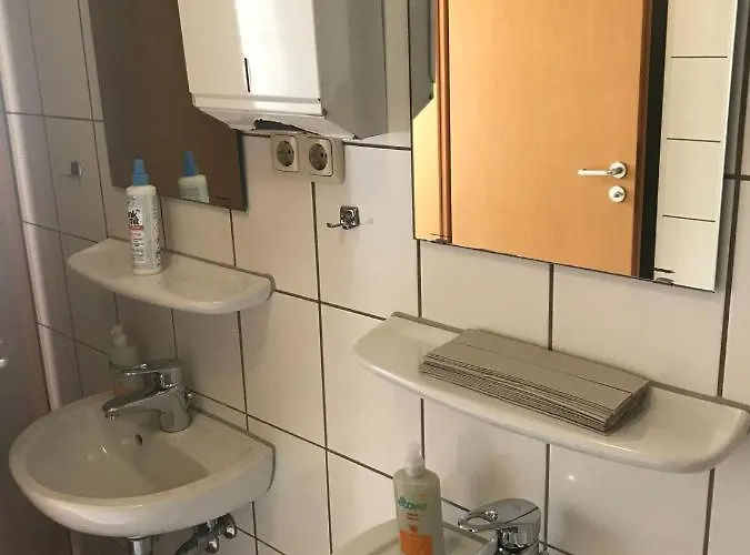 Naturfreundehaus Fritz Bohne 招待所 *